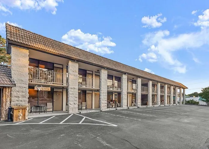 Stonegate Lodge 2 Queen Beds Wifi Roku Tv Salt Water Pool Room #106